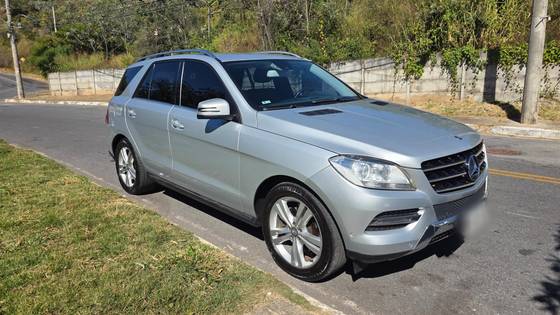 MERCEDES-BENZ ML 350 3.0 BLUETEC V6 DIESEL 4P AUTOMÁTICO MERCEDES-BENZ ML 350 3.0 BLUETEC V6 DIESEL 4P AUTOMÁTICO